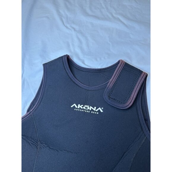 Akona Adventure Gear Women’s Short sleeve wetsuit size 15/16 XL - Picture 5 of 8